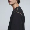 Short-Sleeved T-Shirt Seam Details