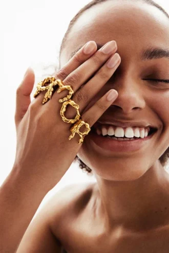 Zalio Gold Plated Letter R Ring